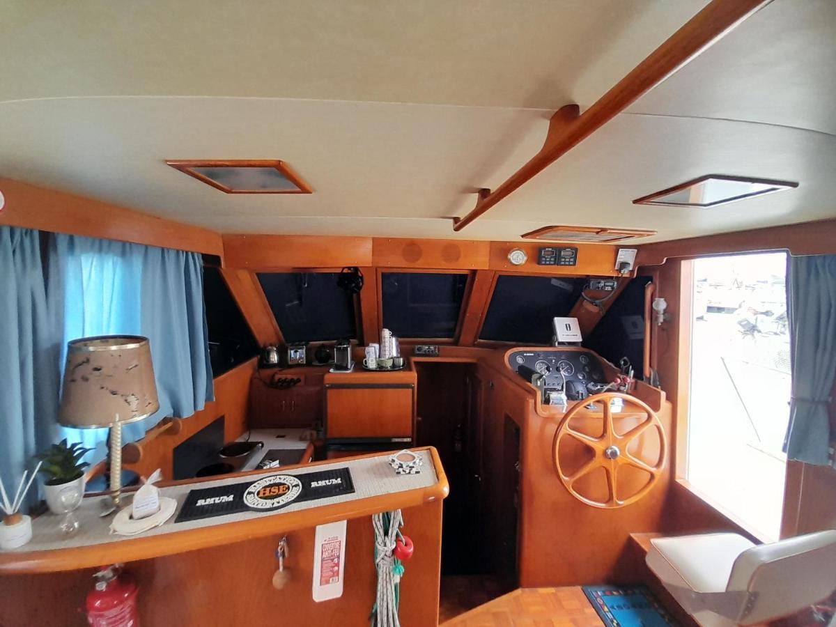 ホテル Bateau Atypique Yacht La Rochelle ラ・ロシェル エクステリア 写真